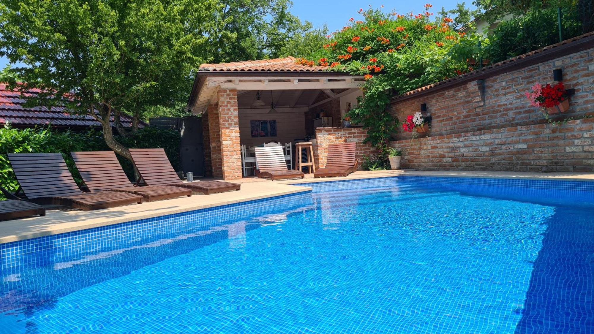 Villa Amalia Apartments Malinska Exterior foto